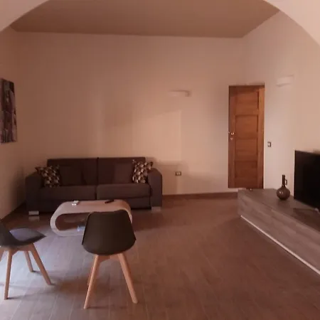 Monolocale Zona * Siniscola